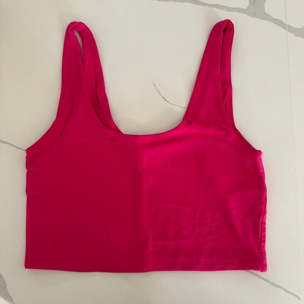 Women's Pink Crop Top Aritzia